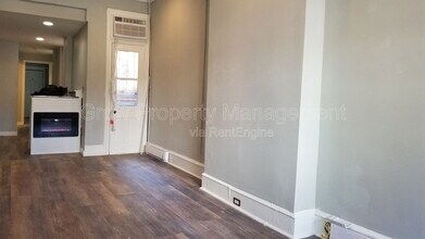 2516 Cecil B. Moore Ave in Philadelphia, PA - Building Photo - Building Photo