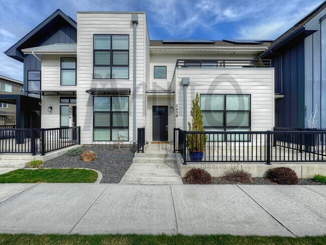 2438 W Centennial Pl in Spokane, WA - Building Photo - Building Photo