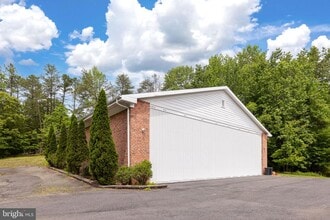 10 Piper Pl in Fredericksburg, VA - Building Photo - Building Photo
