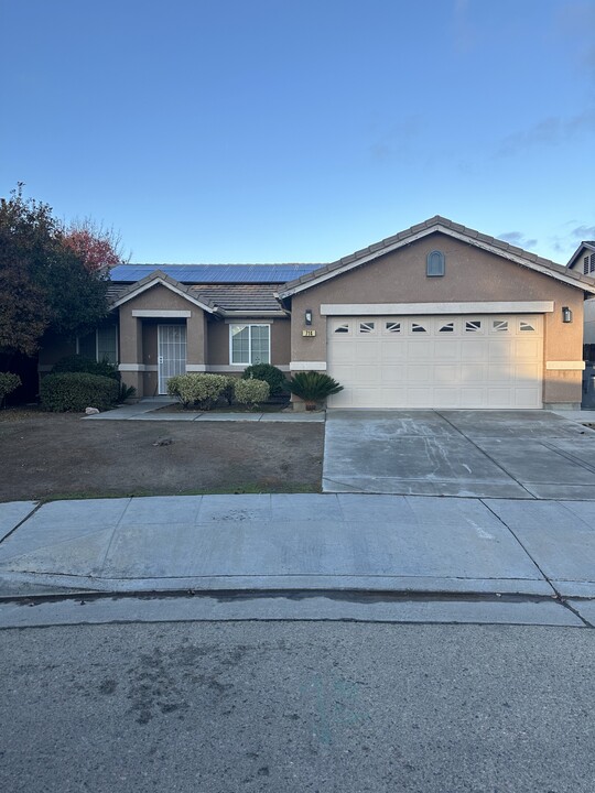 714 S McArthur Ave in Fresno, CA - Foto de edificio