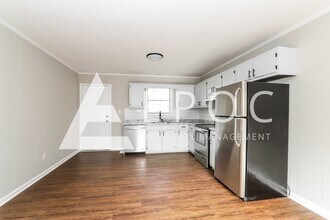 634 S Elm St in High Point, NC - Building Photo - Building Photo