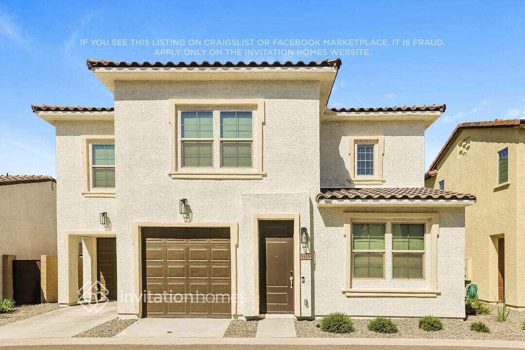 5119 N 189th Dr in Litchfield Park, AZ - Building Photo