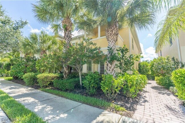 8224 Josefa Way in Naples, FL - Building Photo - Building Photo