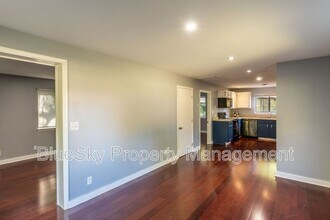 1100 Wolf Trap Rd in Charlottesville, VA - Building Photo - Building Photo