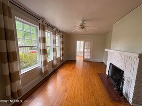 3681 Hedrick St in Jacksonville, FL - Foto de edificio - Building Photo