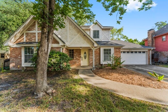 3318 Candlelon Dr