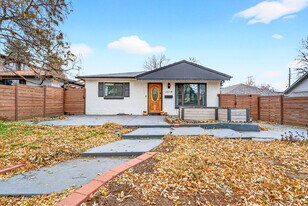 2618 Meade St in Denver, CO - Building Photo