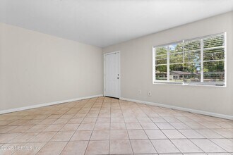 602 Luna Ct in Jacksonville, FL - Building Photo - Building Photo