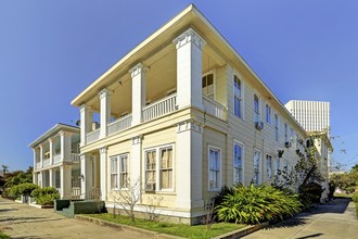 Church Place Apartments in Galveston, TX - Building Photo - Building Photo