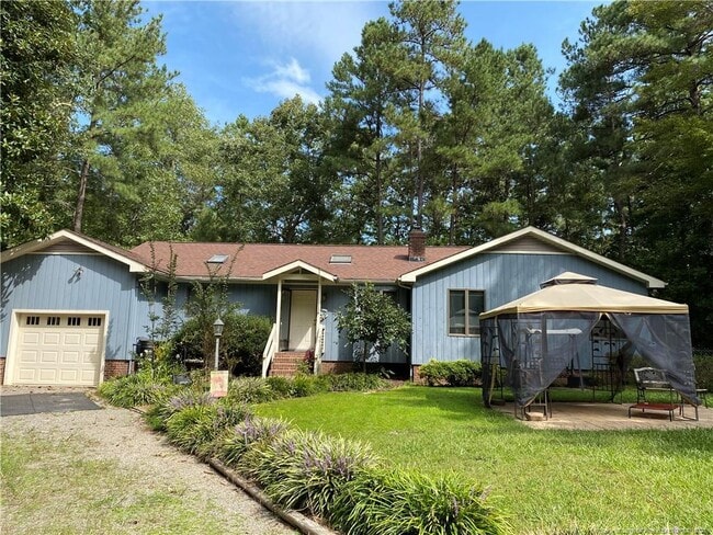 property at 2193 Cleveland Cir