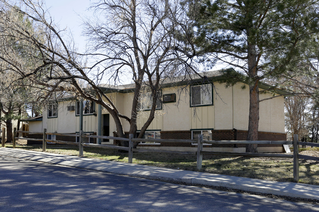 4705 Scenic Cir in Colorado Springs, CO - Building Photo