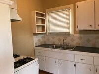 202 Edgewood St, Unit #A photo'