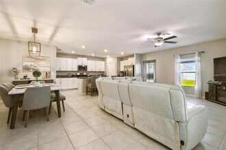 9440 Lemon Drop Lp in Sun City Center, FL - Building Photo - Building Photo