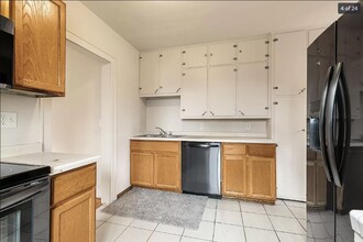 1014 8th Ave S in St. Cloud, MN - Building Photo - Building Photo