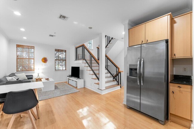 75 NE 5th Ave in Delray Beach, FL - Building Photo - Building Photo