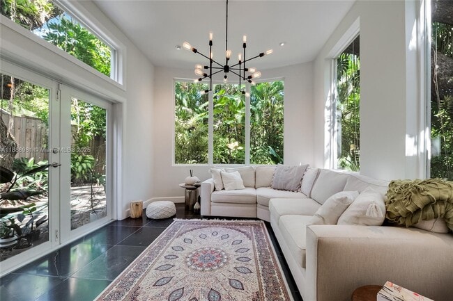 3940 Loquat Ave in Miami, FL - Building Photo - Building Photo