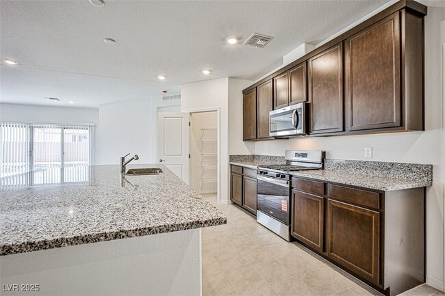 property at 7428 Legacy Pt St