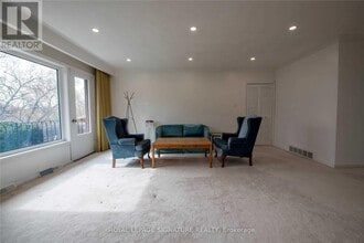 28 Esther Lorrie Dr in Toronto, ON - Building Photo - Building Photo