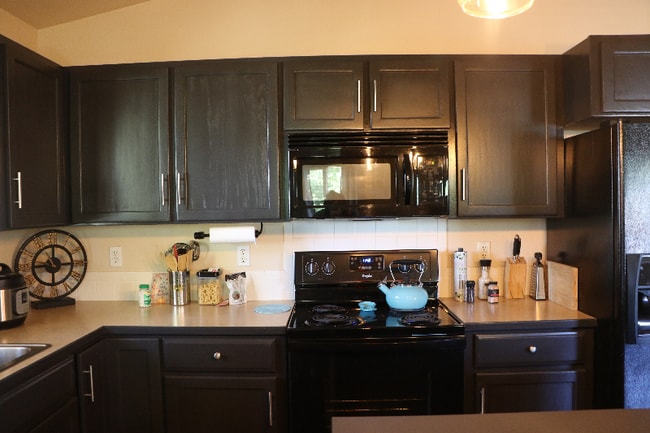 3916 Eagles Nest Dr in Evans, CO - Foto de edificio - Building Photo