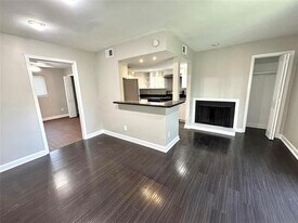 4023 N Hall St in Dallas, TX - Building Photo