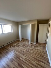 6606 W 64th Pl in Chicago, IL - Building Photo - Building Photo