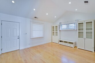 452 Lincoln Ave in Sunnyvale, CA - Building Photo - Building Photo