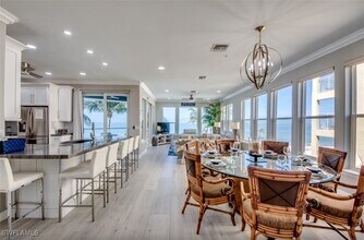 251 Key W Ct in Fort Myers Beach, FL - Foto de edificio - Building Photo