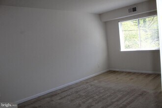 1805 William St-Unit -110 in Fredericksburg, VA - Building Photo - Building Photo