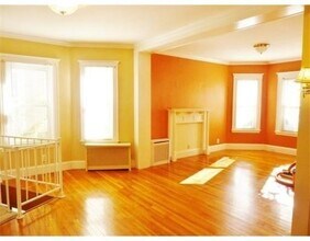 3 Florence St in Cambridge, MA - Building Photo - Building Photo