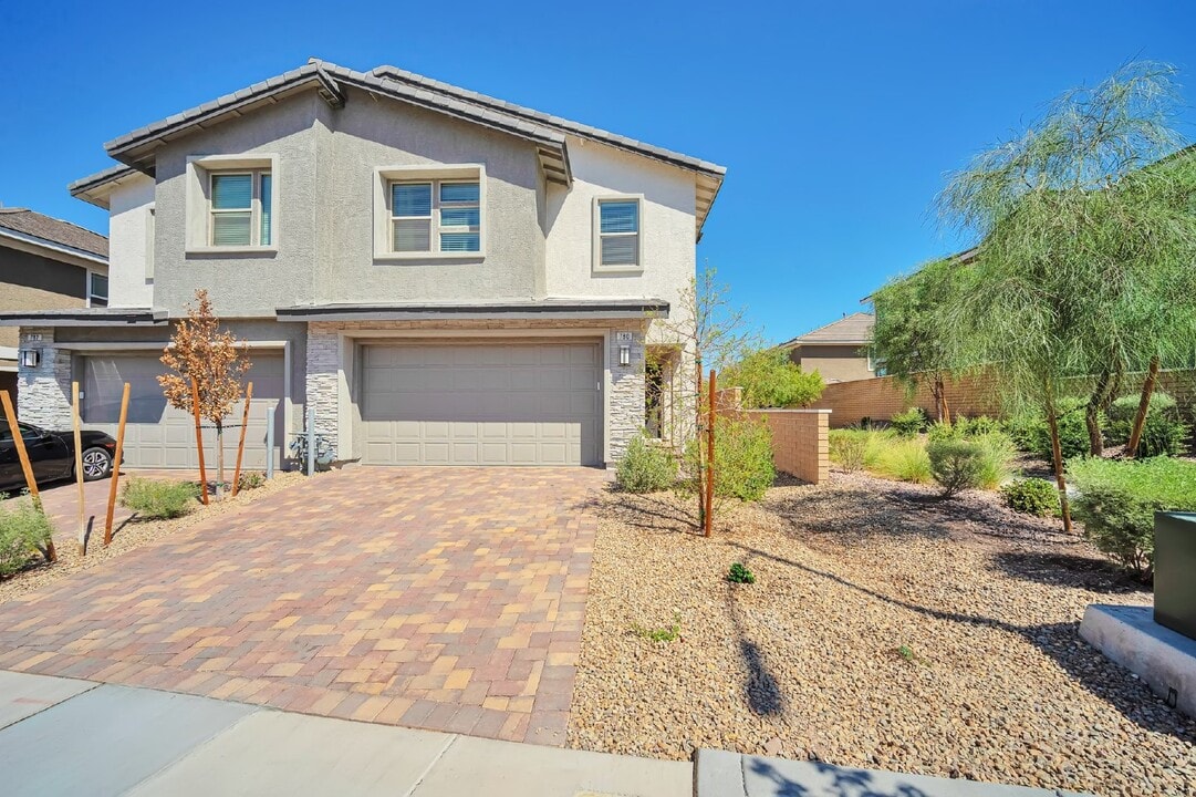 780 Aurora Vale Pl in Henderson, NV - Building Photo