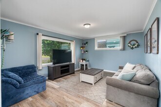 455 Karr Ave in Hoquiam, WA - Building Photo - Building Photo