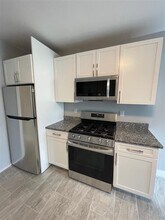 354 Somerville Ave in Somerville, MA - Foto de edificio - Building Photo