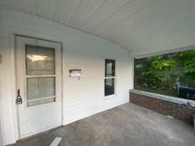 1 Pratt St in Greenfield, IN - Building Photo