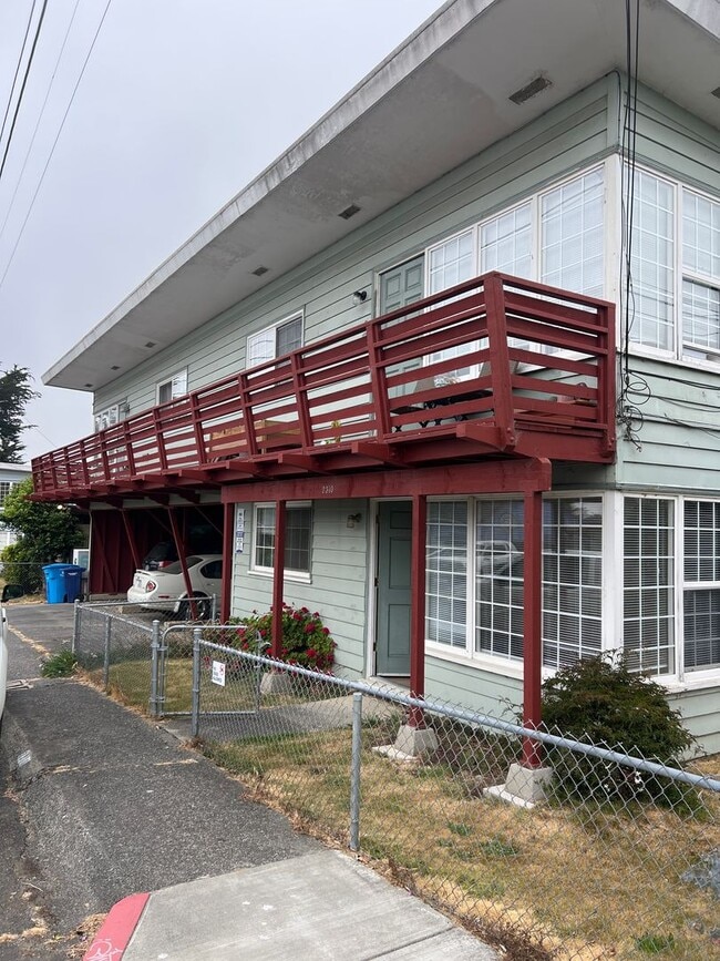 property at 2310 Wilson St