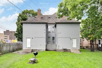 365-367 Smith Ave N in St. Paul, MN - Building Photo - Building Photo