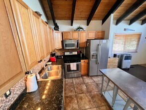 251 Orion Ln in Stateline, NV - Building Photo - Building Photo