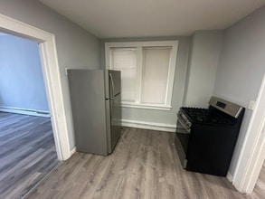 134 E Jersey St in Elizabeth, NJ - Foto de edificio - Building Photo