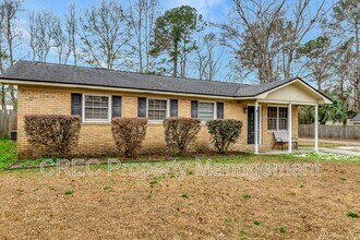122 Longleaf Dr in Summerville, SC - Building Photo - Building Photo