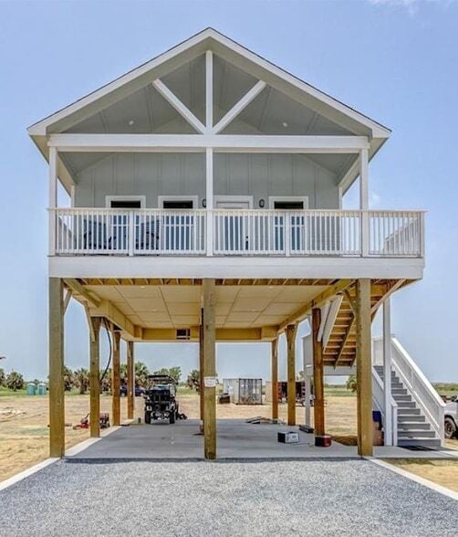property at 1078 Cedar Ln