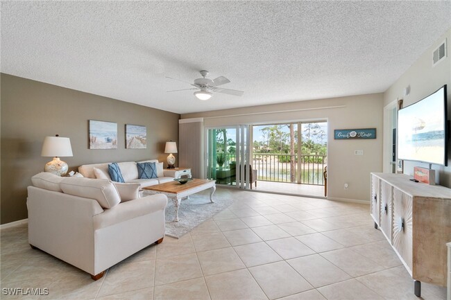 4580 Andover Way in Naples, FL - Building Photo - Building Photo