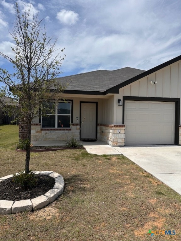 property at 122 Wind Ridge Dr