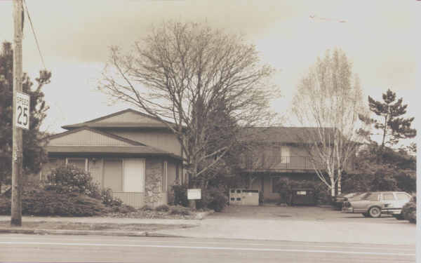 3734 SE Gladstone St in Portland, OR - Building Photo - Building Photo