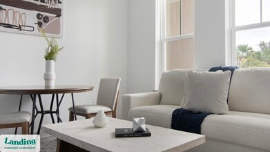 1148 N Main St in Jacksonville, FL - Foto de edificio - Building Photo