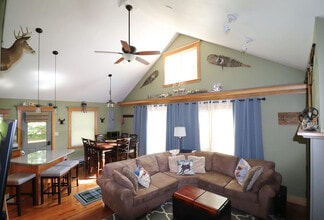 32 Attitash Loop in Bartlett, NH - Building Photo - Building Photo