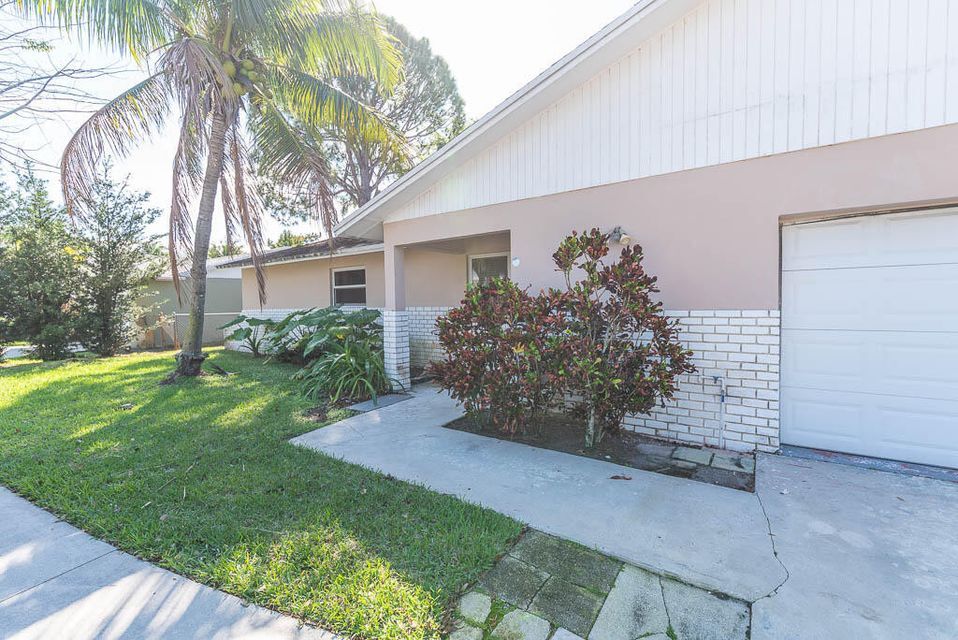 2712 Lake Ida Rd in Delray Beach, FL - Building Photo