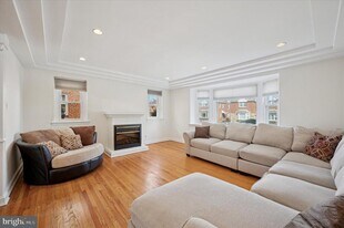 8008 Cornelius St in Philadelphia, PA - Building Photo