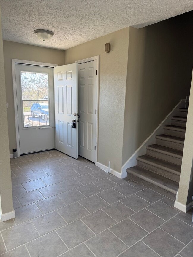 19485 Salina Rd in Waynesville, MO - Building Photo - Building Photo