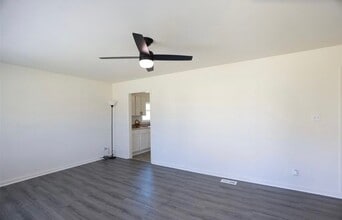 605 N South St in Petersburg, VA - Foto de edificio - Building Photo