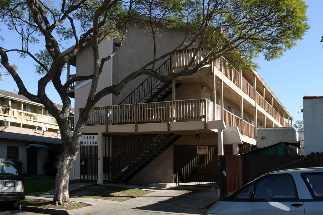 1108 Molino Ave in Long Beach, CA - Building Photo