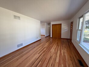 225 Bottorf Dr in State College, PA - Building Photo - Building Photo